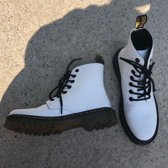 Dr Martens Womens Luana Combat Boots 